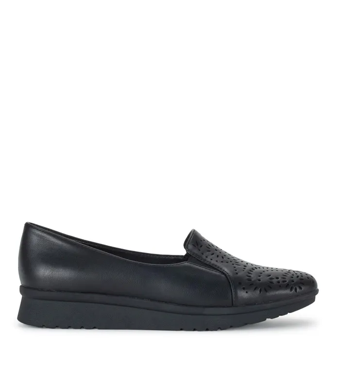 Women Baretraps Flats and Loafers Amry Slip On Loafer Black