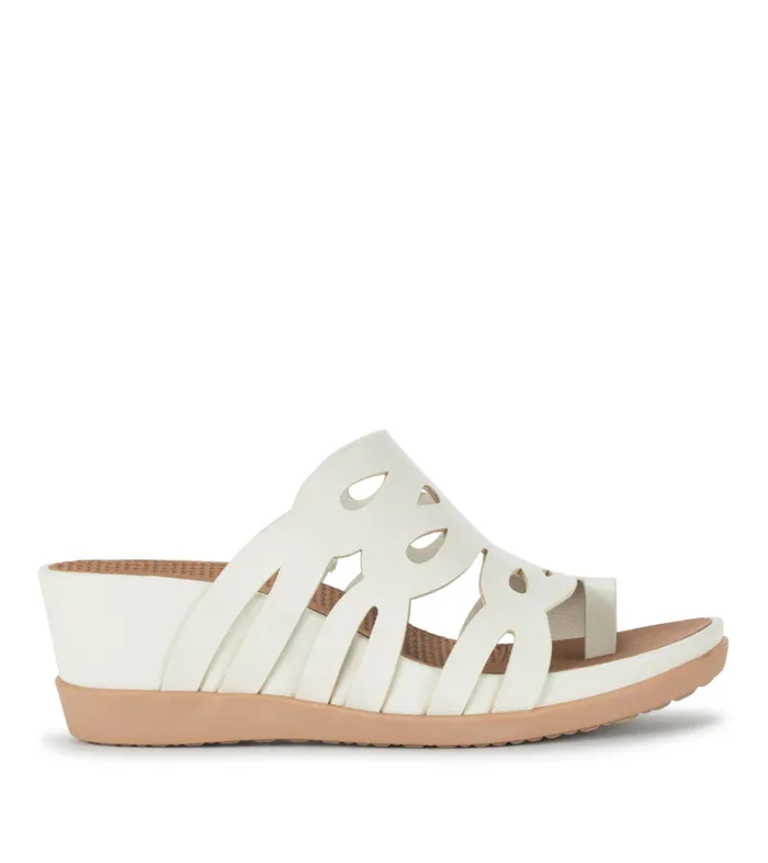 Women Baretraps Posture Plus Sandals Demetra Wedge Slide Sandal Cream
