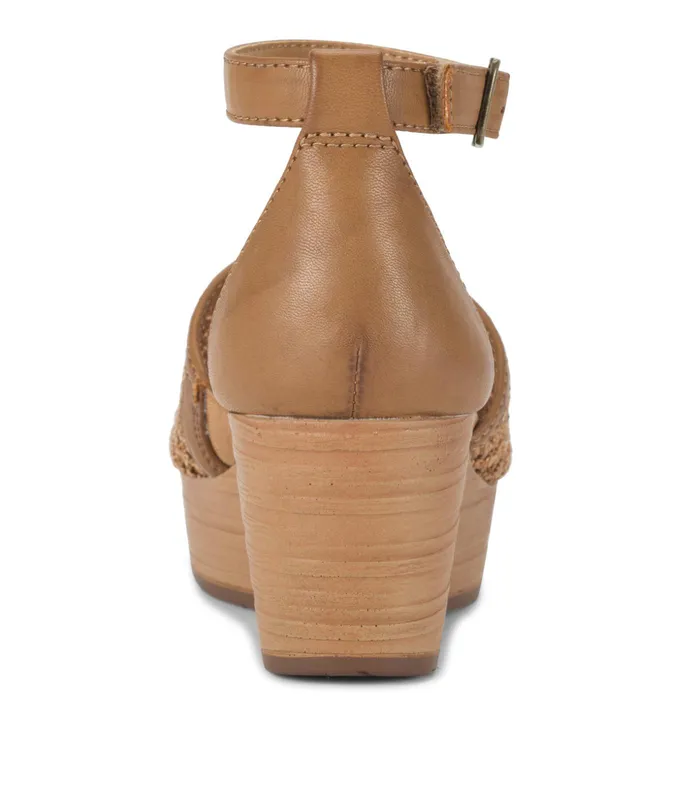 Women Baretraps Wedge Sandals Marta Wedge Sandal Caramel