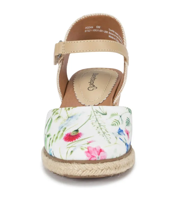 Women Baretraps Wedge Sandals Ocean Closed Toe Wedge Sandal White Multi Flower Canvas