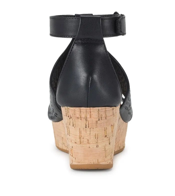Women Baretraps Wedge Sandals Raisie Wedge Sandal Black
