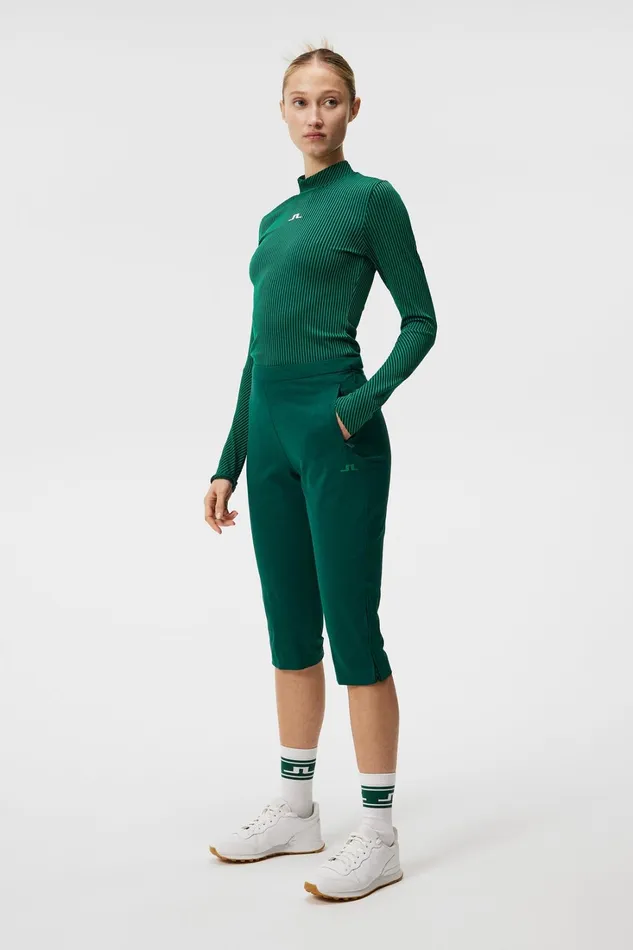 Women Dilara Capri Pant Rain Forest JLindeberg Trousers Women Dilara Capri Pant Rain Forest JLindeberg Trousers