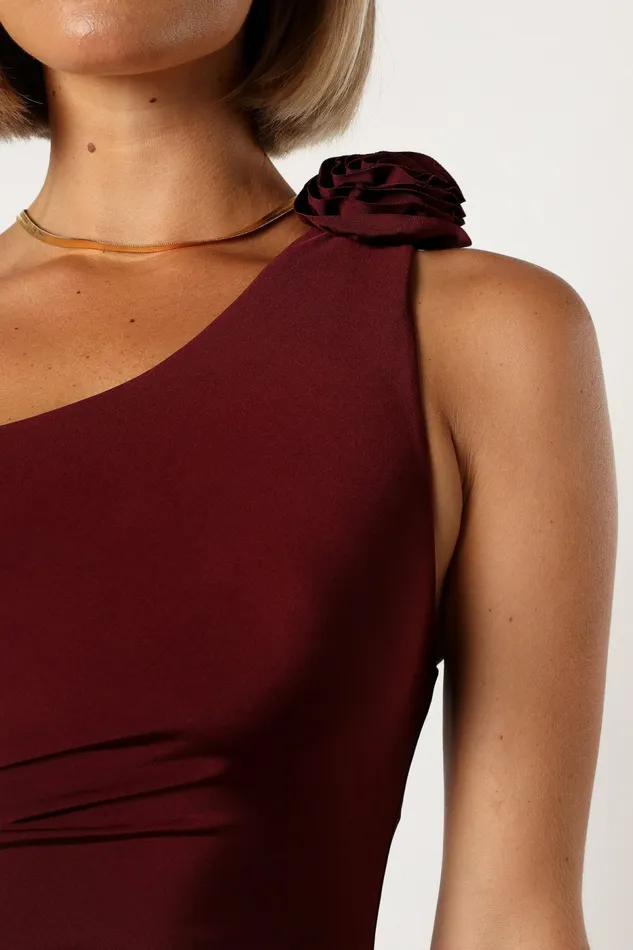 Women Fall Dresses Petal and Pup Javier One Shoulder Midi Dress Wine