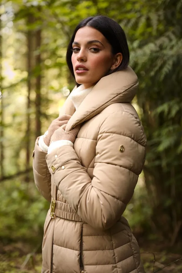 Women Gloves Holland Cooper Chelsea Logo Knitted Gloves Camel Cream Women Gloves Holland Cooper Chelsea Logo Knitted Gloves Camel Cream