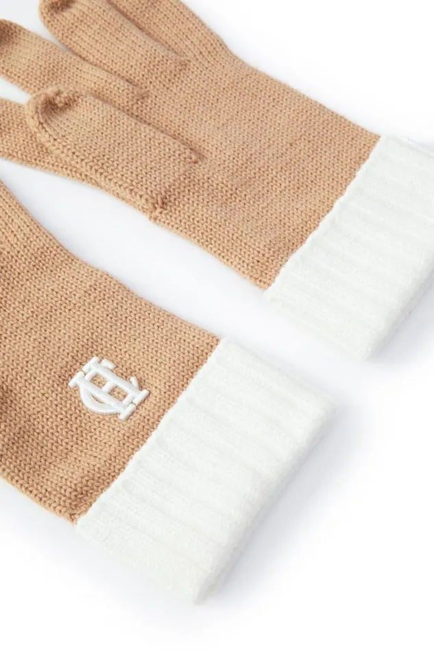 Women Gloves Holland Cooper Chelsea Logo Knitted Gloves Camel Cream Women Gloves Holland Cooper Chelsea Logo Knitted Gloves Camel Cream