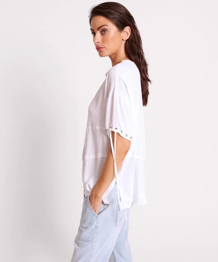 Women WHITE LACED CHARLESTON PANEL TEE One Teaspoon Tops Women WHITE LACED CHARLESTON PANEL TEE One Teaspoon Tops
