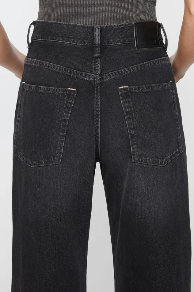 Acne Studios Relaxed Fit Jeans 8211 2022F Black Woman Jeans