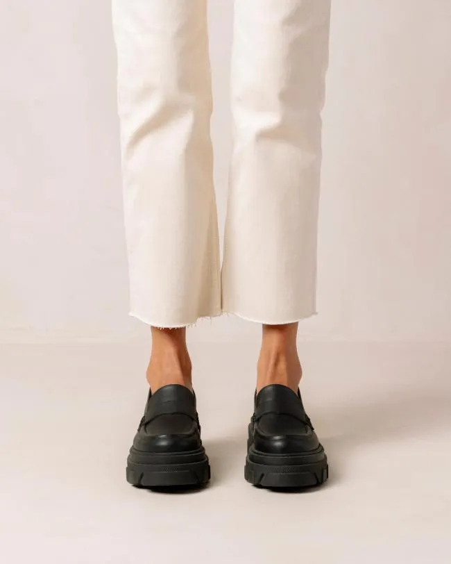 ALOHAS Loafers Trailblazer Corn 8211 Black Vegan Leather Loafers 8211 Women