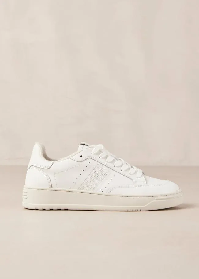 ALOHAS Sneakers Tb780 8211 White LowTop Sneakers 8211 Women