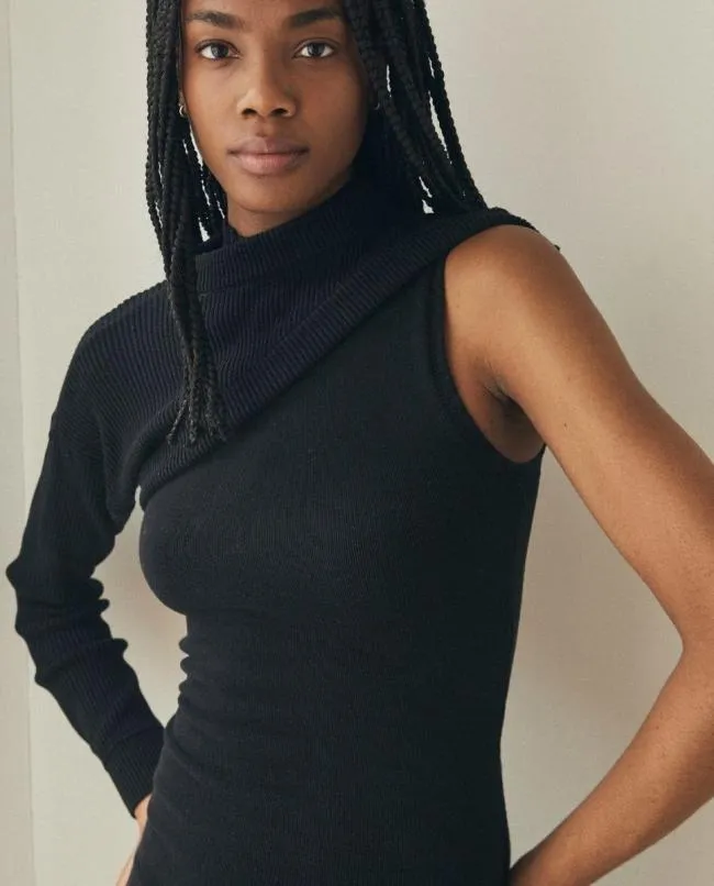 ALOHAS Sweaters and Cardigans Creator 8211 Black Knit Top 8211 Women