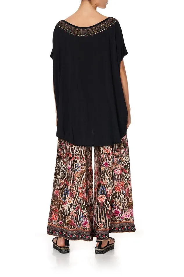 Camilla Tees Women Loose Fit Tee A Girl Like You