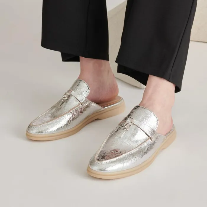 Dolce Vita Lasail Flats Silver Distressed Leather Women Flats and Loafers