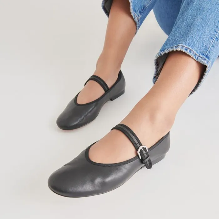 Dolce Vita Roslyn Ballet Flats Black Leather Women Flats and Loafers