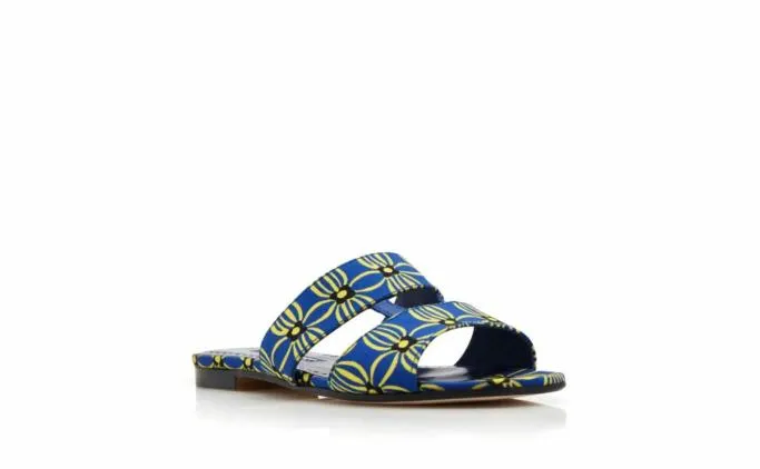 Flats Women Manolo Blahnik CHUSBlue And Yellow Canvas Floral Sandals Flats Women Manolo Blahnik CHUSBlue And Yellow Canvas Floral Sandals