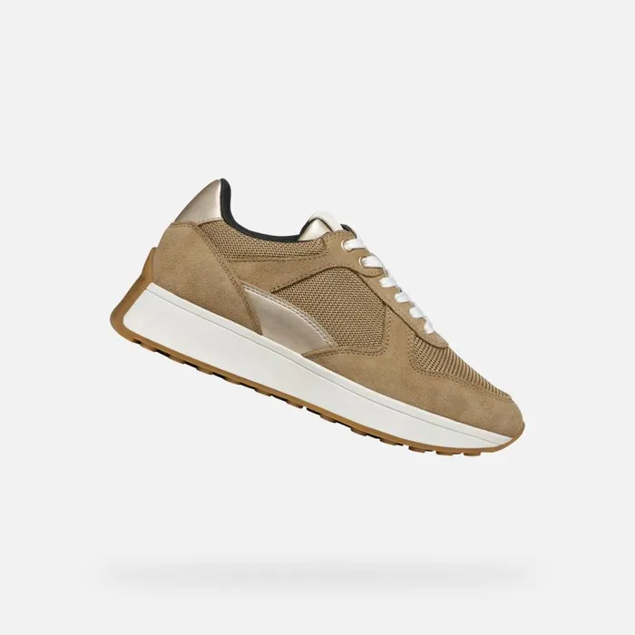 Geox Sneakers AMABEL WOMAN Taupe Low Top Sneakers Taupe 8211 Woman