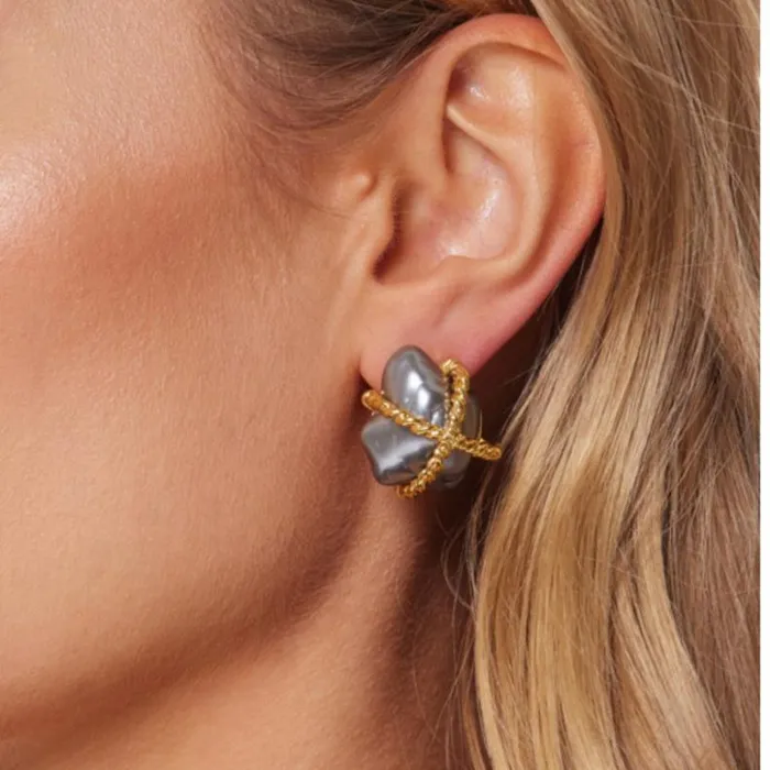 Kenneth Jay Lane Dark Color Earrings Women Grey Pearl With Gold 034X034 Nugget Clip Earring Kenneth Jay Lane Dark Color Earrings Women Grey Pearl With Gold 034X034 Nugget Clip Earring