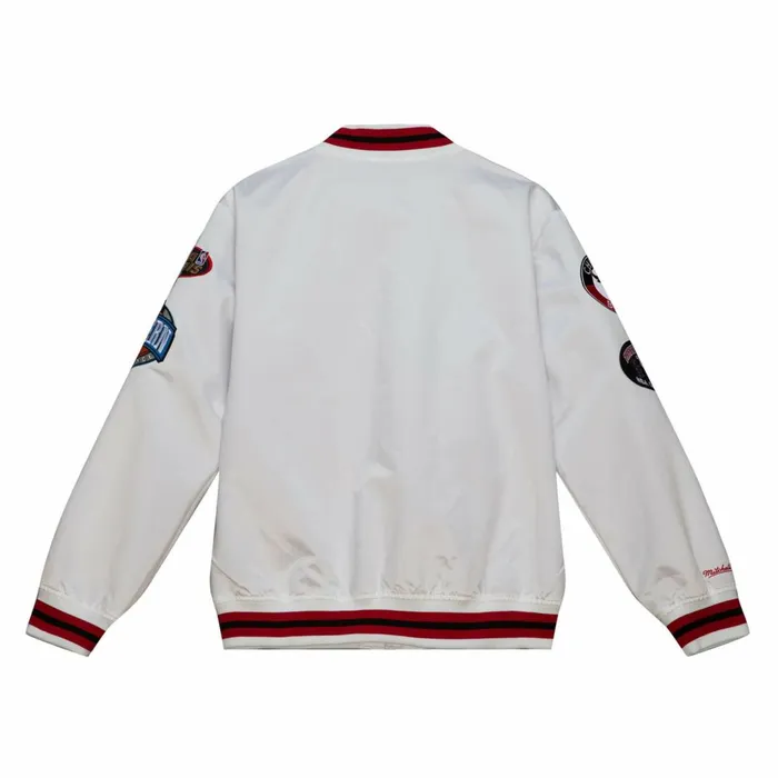 Men039s Jackets and Outerwear Mitchell and Ness City Collection Lightweight Satin Jacket Chicago Bulls Men039s Jackets and Outerwear Mitchell and Ness City Collection Lightweight Satin Jacket Chicago Bulls
