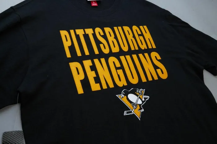 Men039s NHL Mitchell and Ness Legendary Slub SS Tee Pittsburgh Penguins Men039s NHL Mitchell and Ness Legendary Slub SS Tee Pittsburgh Penguins