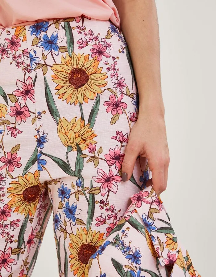 Monsoon Leilah Floral Print Trousers With Sustainable Cotton Pink Women Trousers and Jeans Monsoon Leilah Floral Print Trousers With Sustainable Cotton Pink Women Trousers and Jeans