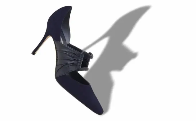 Pumps Women Manolo Blahnik SAMAKUNNavy Blue Suede And Nappa Leather Pumps