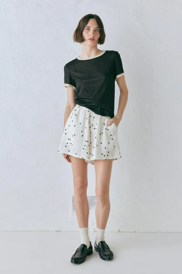 Short Sleeve Women VRG GRL Lane Tee Black