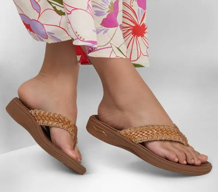 Skechers Arch Fit Maui 8211 Sweet Waves Luggage Women Sandals Skechers Arch Fit Maui 8211 Sweet Waves Luggage Women Sandals