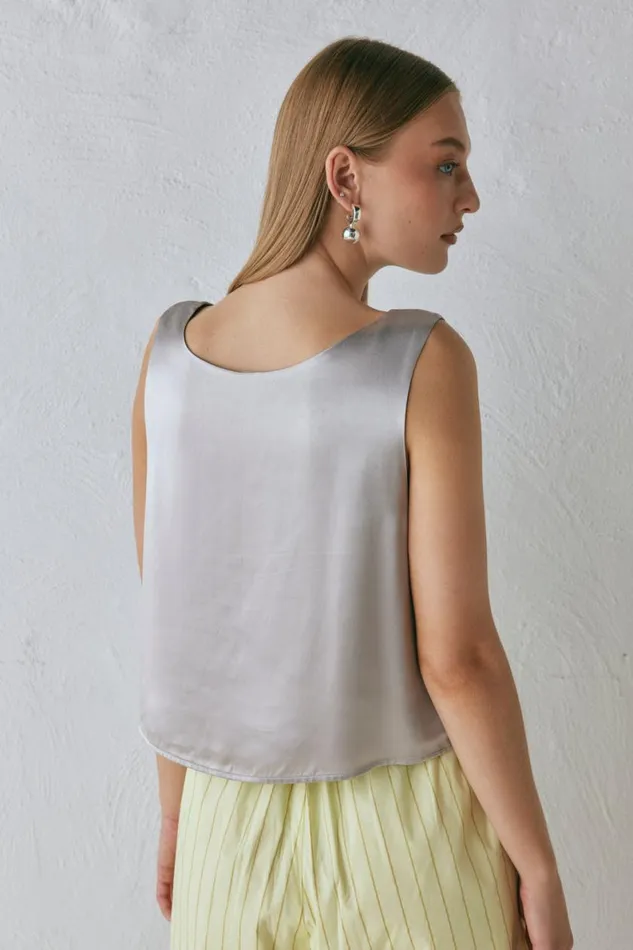 Sleeveless Women VRG GRL Lira Satin Top Silver Sleeveless Women VRG GRL Lira Satin Top Silver