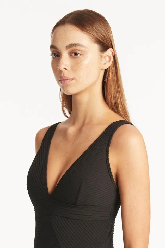 Spinnaker Panel Line One Piece Spinnaker Black Women Sea Level One Pieces