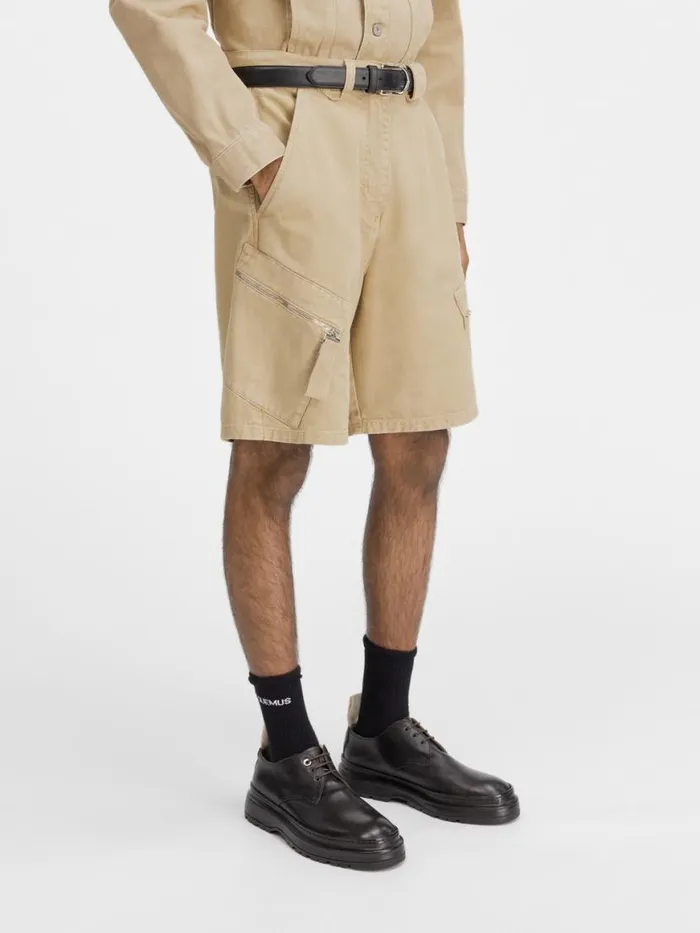 The Marrone Shorts Beige Men JACQUEMUS Trousers and Shorts The Marrone Shorts Beige Men JACQUEMUS Trousers and Shorts