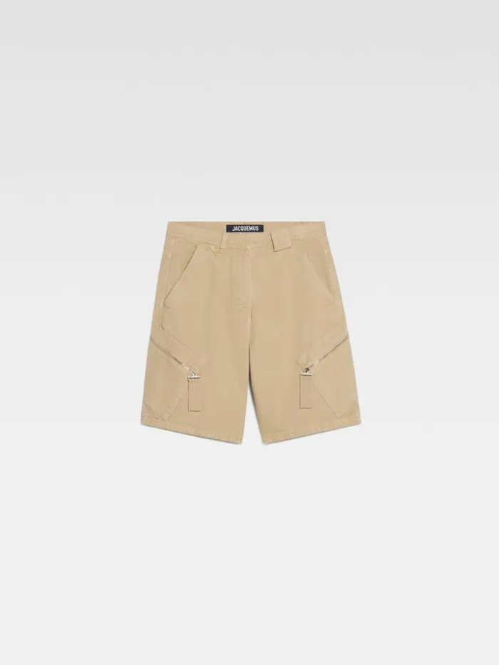 The Marrone Shorts Beige Men JACQUEMUS Trousers and Shorts The Marrone Shorts Beige Men JACQUEMUS Trousers and Shorts