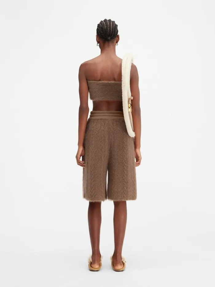 The Nuvola Shorts Camel WomenMen JACQUEMUS Trousers and Shorts The Nuvola Shorts Camel WomenMen JACQUEMUS Trousers and Shorts