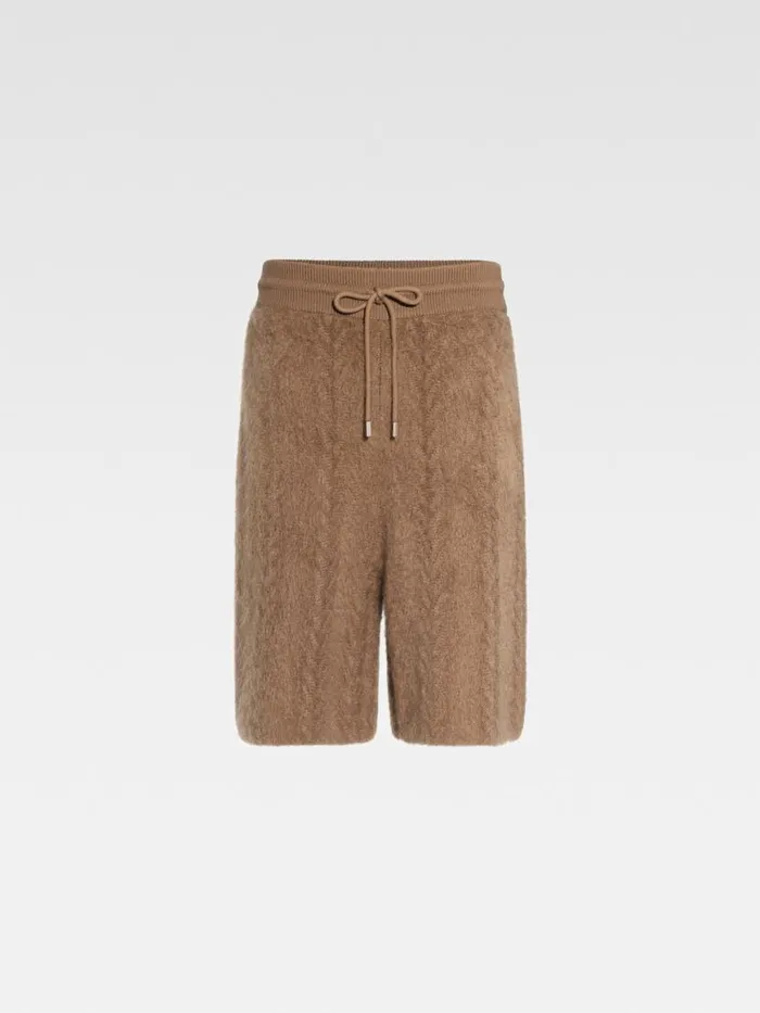 The Nuvola Shorts Camel WomenMen JACQUEMUS Trousers and Shorts The Nuvola Shorts Camel WomenMen JACQUEMUS Trousers and Shorts