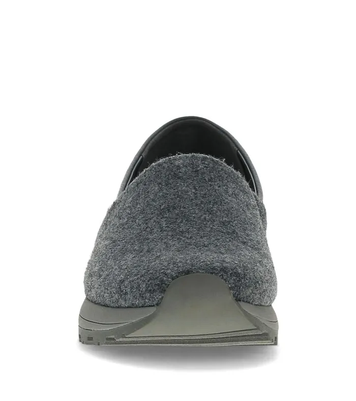 Women Baretraps Sneakers Gennie Slip On Dark Grey Women Baretraps Sneakers Gennie Slip On Dark Grey