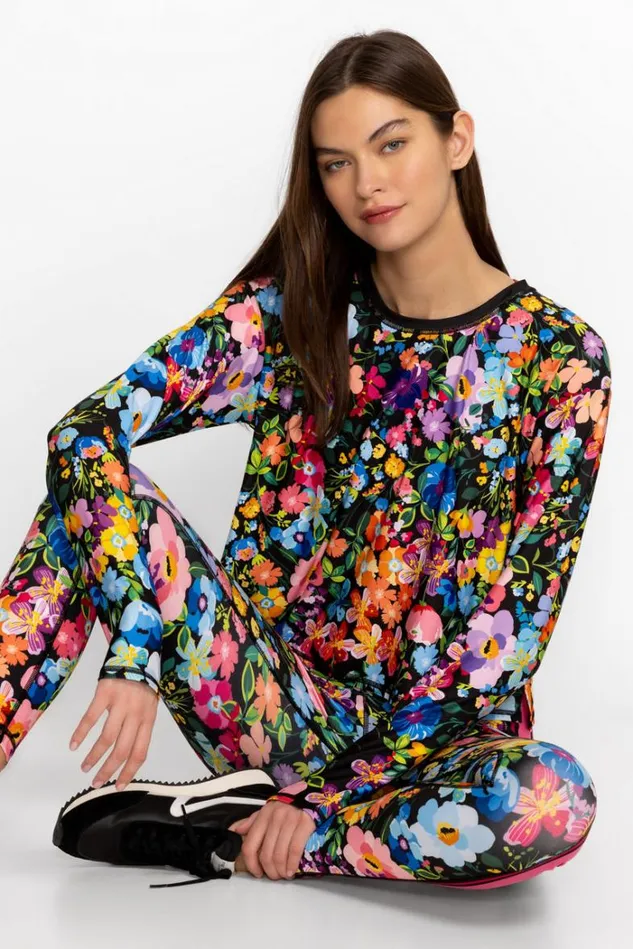 Women BEE ACTIVE LONG SLEEVE STEP HEM TEE WITH KEYHOLES Wild Bloom Johnny Was Active Women BEE ACTIVE LONG SLEEVE STEP HEM TEE WITH KEYHOLES Wild Bloom Johnny Was Active