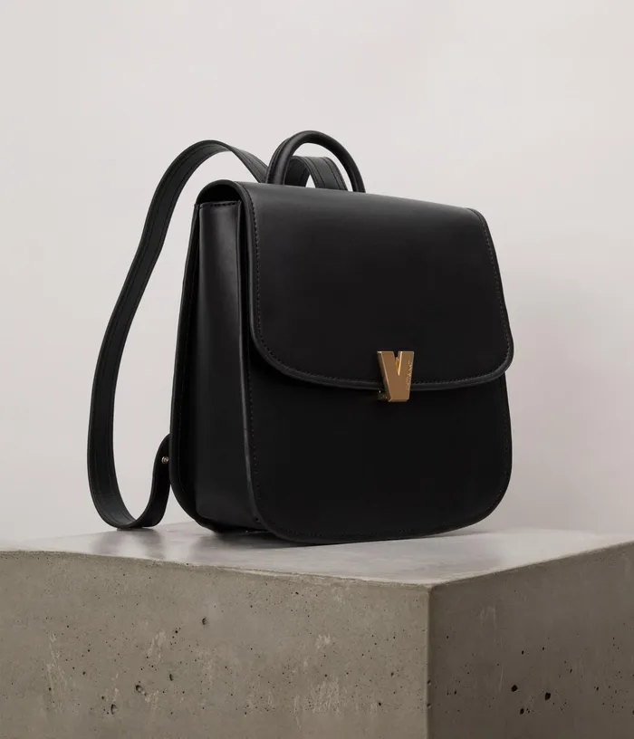 Women Brooke Vegan Backpack 8211 Appleskin Black Matt and Nat Backpacks