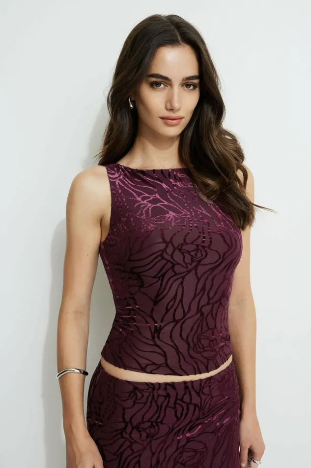 Women Dynamite Tops Nola Boat Neck Burnout Tank Top Burgundy
