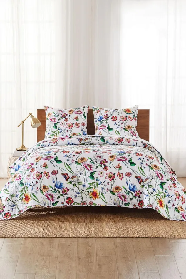 Women FISKA LINEN COTTON QUILT KING White Johnny Was Bedding Women FISKA LINEN COTTON QUILT KING White Johnny Was Bedding