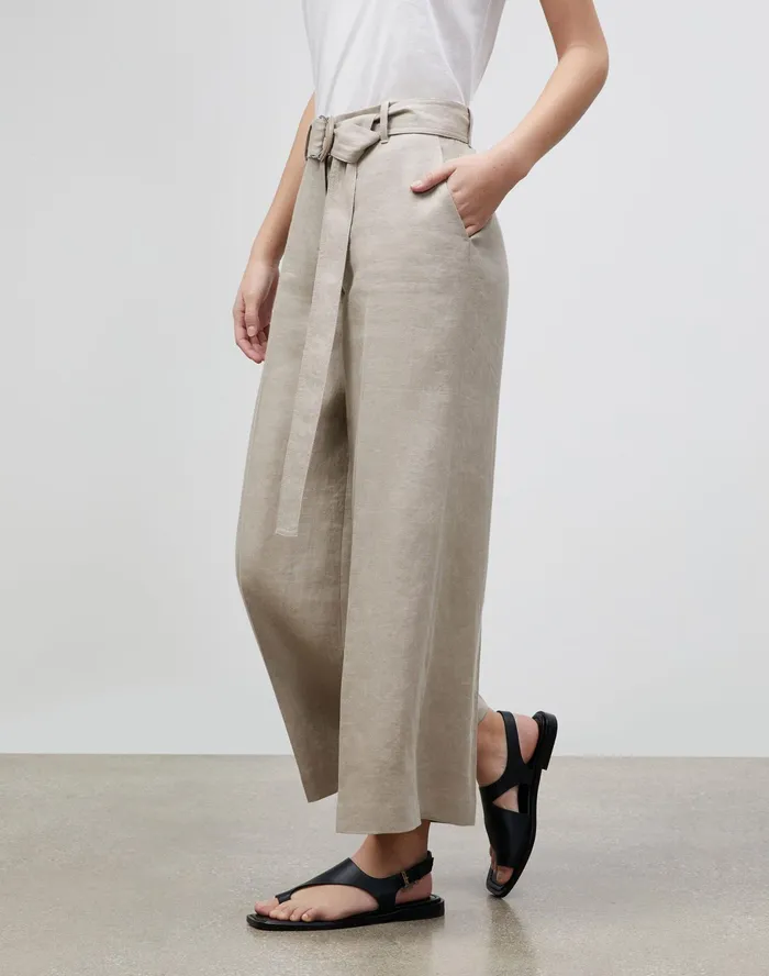 Women Lafayette 148 New York Pants and Shorts PlusSize Rockefeller WideLeg Pant In Lavish Linen Smoked Taupe