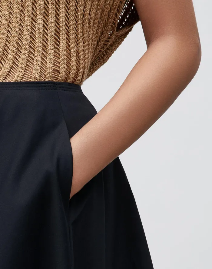 Women Lafayette 148 New York Skirts Petite Helena Skirt In Classic Stretch Cotton Black