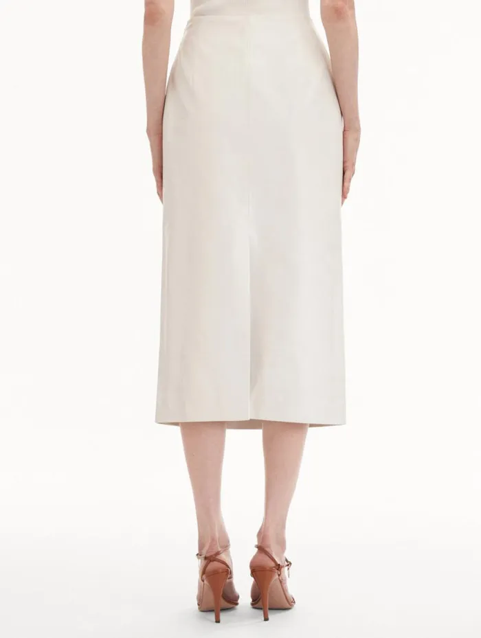Women Laser Cut Floral Leather Pencil Skirt White Oscar De La Renta Pants and Skirts Women Laser Cut Floral Leather Pencil Skirt White Oscar De La Renta Pants and Skirts