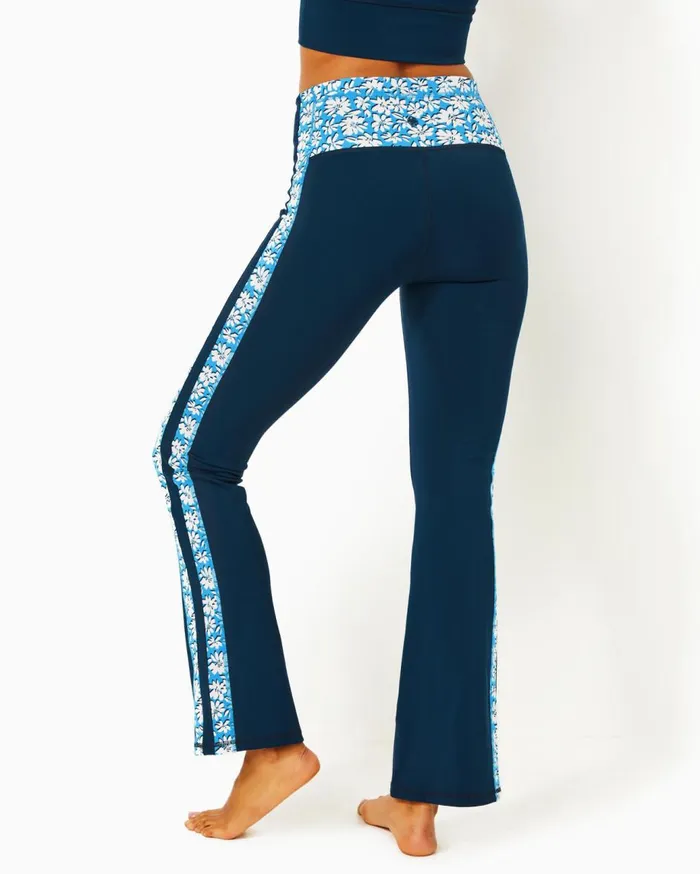 Women Lilly Pulitzer Bottoms UPF 50 Luxletic 315 Low Tide Navy Women Lilly Pulitzer Bottoms UPF 50 Luxletic 315 Low Tide Navy