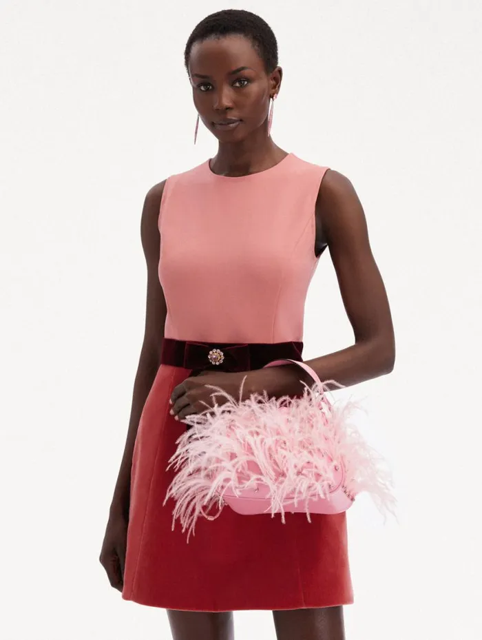 Women Ostrich Feather O Handle Bag Pink Oscar De La Renta Handbags Women Ostrich Feather O Handle Bag Pink Oscar De La Renta Handbags