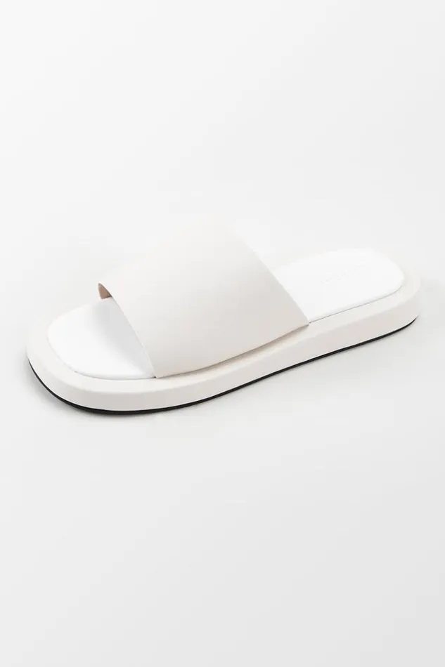 Women Sandals Cupshe Coffee Run Wide Band Slide Sandals White